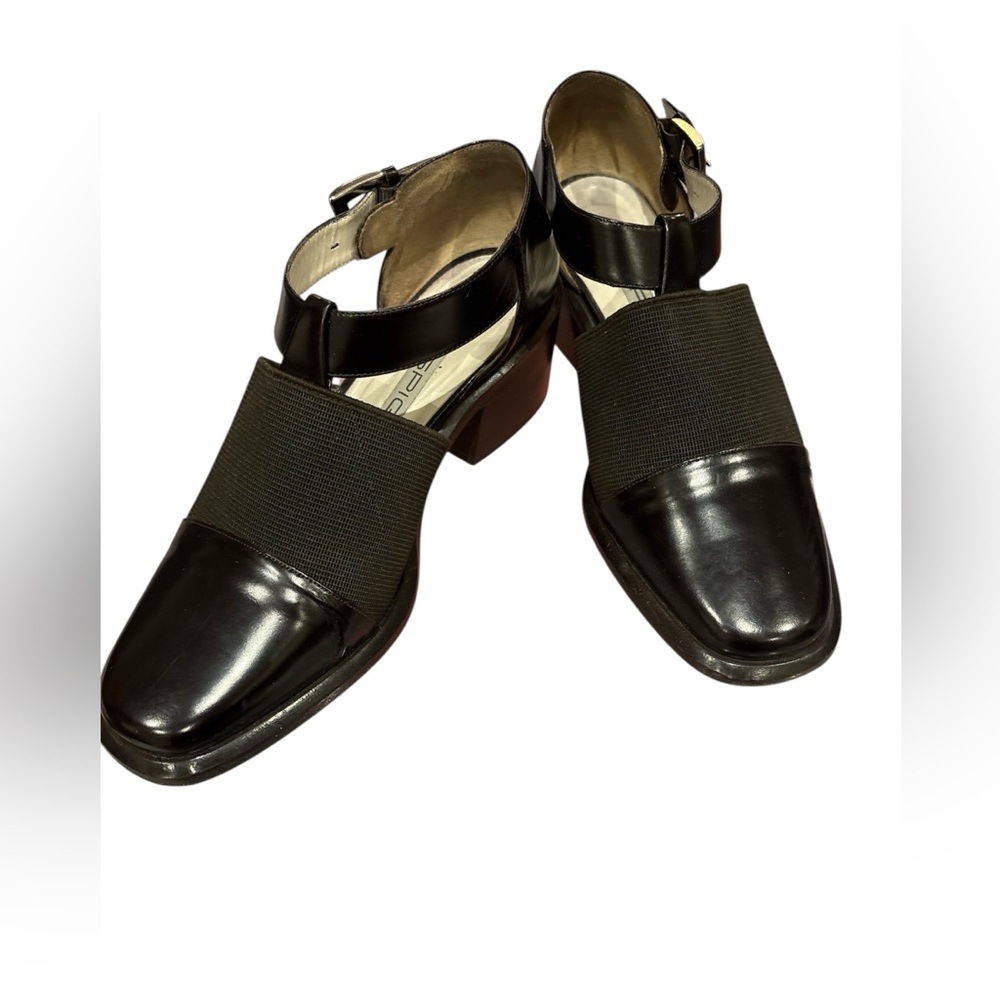 Via Spiga dark brown leather shoes. Made in Italy Size 6.5